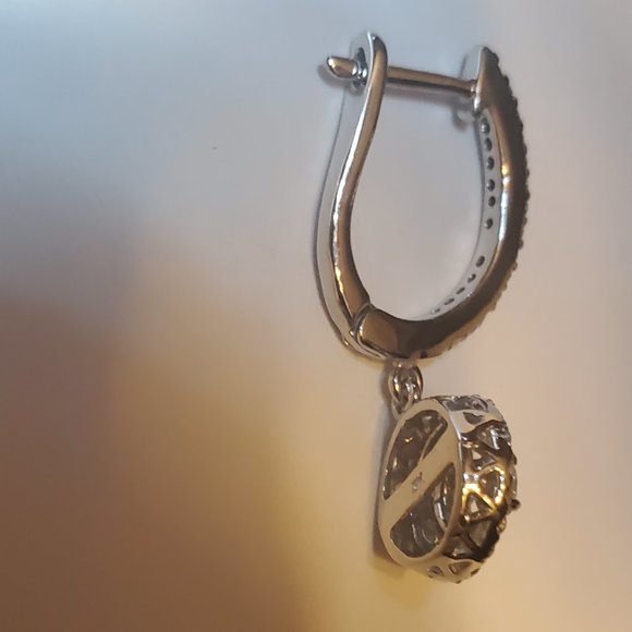 14K WHITE GOLD DIAMOND EARRINGS. - Picture 14 of 14